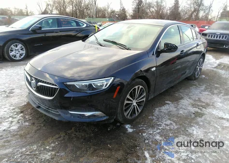 2018 Buick Regal Sportback Essence из США, поврежденный, VIN W04GP6SX2J1133307